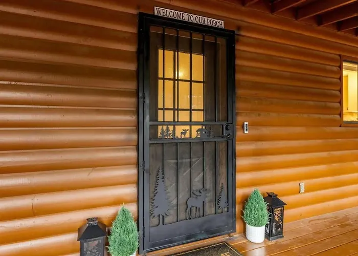 Cozy In The Pines * Indian Pine
